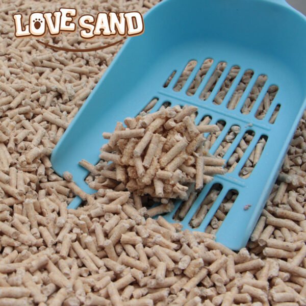 LOVE-SAND-natural-pine-wood-clumping-cat-litter